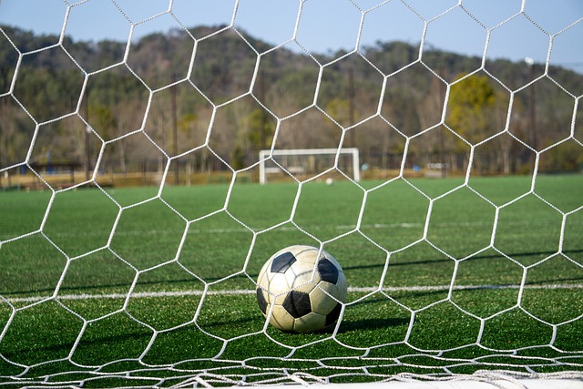 都在潜移默 都在潜移默